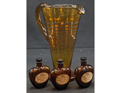 Antiques, Vintage & Interior Treasures (A999) - Lot 584