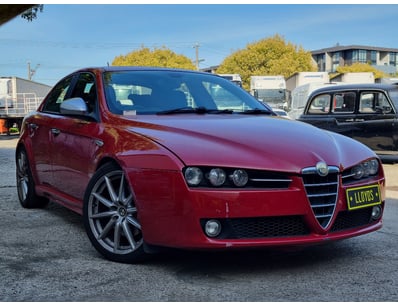 Passenger, Luxury & Commercial Vehicles Auction - Lot 901