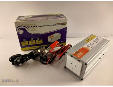 Dick Smith Electronics 300W Power Inverter, Model ...