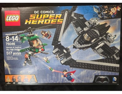 **UNRESERVED** COOKIE'S LIFETIME COLLECTION OF ... - Lot 617