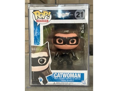 FUNKO POP! HEROES CATWOMAN #21 - THE DARK KNIGHT R...