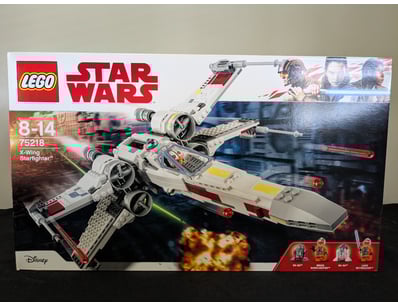 **UNRESERVED** COOKIE'S LIFETIME COLLECTION OF ... - Lot 663