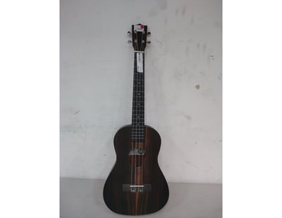 Gadgets, Music & Pastimes (A984) - Lot 305