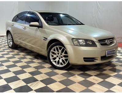 <b>2008 Holden Commodore VE Omega Sedan - Beige - ...