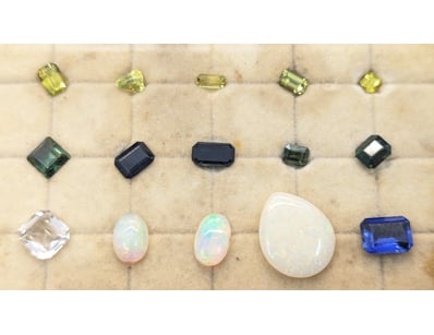 Diamond And Gemstone Market (A1006) - Lot 590