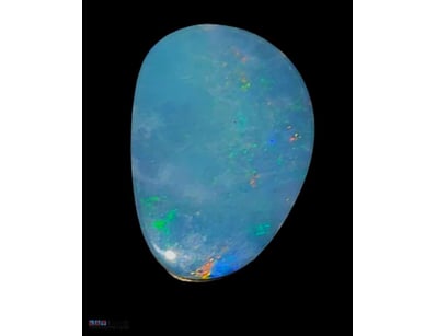 2.5 CARATS DARK OPAL DOUBLET FROM LIGHTNING RIDGE....