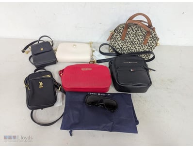 Assorted handbags and pair of sunglasses 

Sold ...