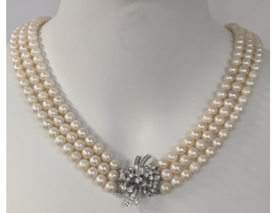 Luxury Jewellery (A1000) - Lot 421