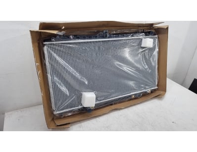 New automotive radiator unit, factory sealed in pr...