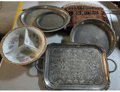 Vintage silverplate serving collection comprising ...