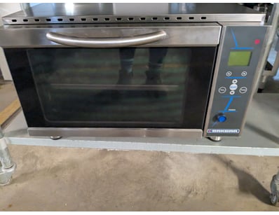 Abandoned Basement Catering Equipment - UNRESER... - Lot 178