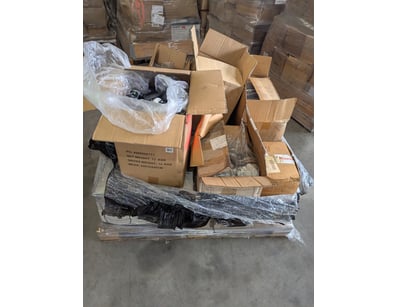 Assorted PPE safety gear including work gloves, sa...