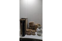 Assorted lot of vases 9x wood rib vase and