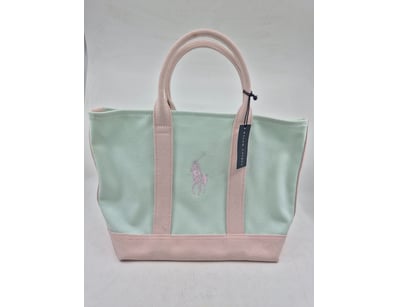 Designer Vault (A987) - Lot 8651