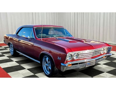 <b>1967 Chevrolet Chevelle SS 396 Sedan - Red - 21...