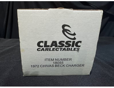 CLASSIC CARLECTABLES 1972 CHIVAS BECK CHARGER DIE-...