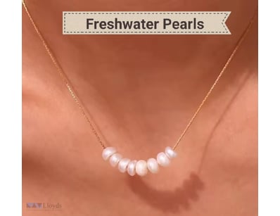 GOLD STAINLESS STEEL CHAIN WITH 8 X FRESHWATER PEA...