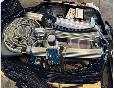 Assorted pallet of IT machinery and equipment

Not...