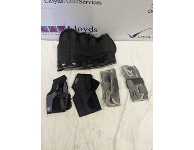 UNRESERVED Airport - Lost Property (A980) - Lot 554
