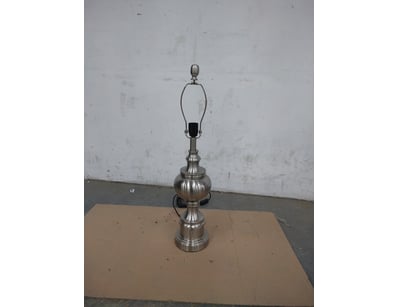 Quality Home Furniture & Decor (A985) - Lot 69