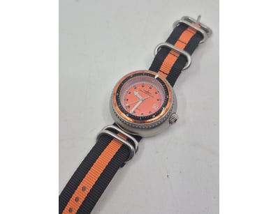 Affordable Watch Market (A980) - Lot 7507
