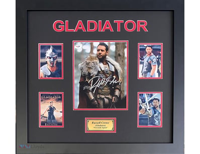 RUSSELL CROWE (GLADIATOR) PERSOANLLY SIGNED 10" X ...