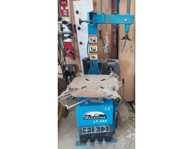 Smash Repair Business Liquidation (ON12057) - Lot 13