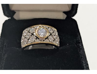 UNRESERVED Affordable Jewellery (A1004) - Lot 123