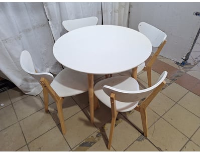 House & Homewares (A996) - Lot 397