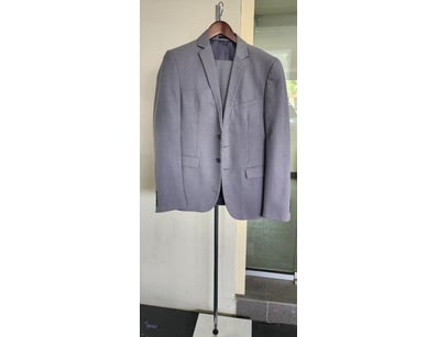 MILANO 2 PIECE POLYESTER MEN SUIT

Material: Polye...