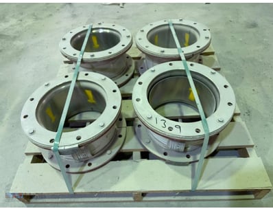 Unused Set of four industrial flanged coupling ass...