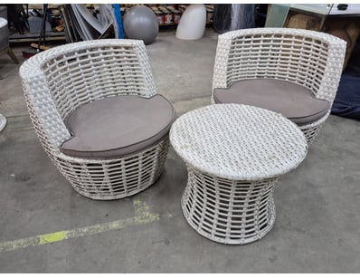 Outdoor chairs and table


