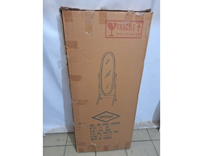 Copperart Cheval Mirror 

Dimensions Box H:126 W...