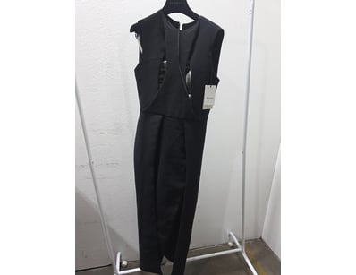 $1.2 Million Designer Fashion Retailer Liquidat... - Lot 285