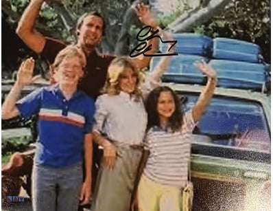 VACATION'S' CHEVY CHASE SIGNED PHOTO

Chevy Chase ...