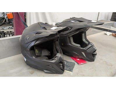 Motorcycle Apparel & Accessories (NSWA981) - Lot 85