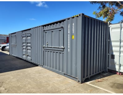 UNRESERVED MELBOURNE Factory Direct Equipment - Lot 3