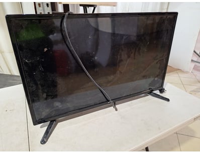 Soniq 32" HD LED LCD Television, Model E32V17B-AU...
