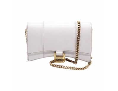 Designer Vault (A982) - Lot 4602