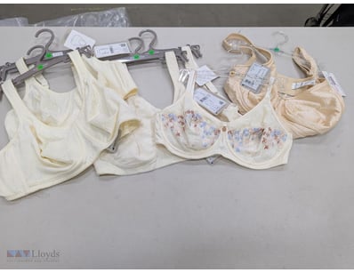 Amoena Bras, Tiana, Mona, Daydream, Dorothy, vario...