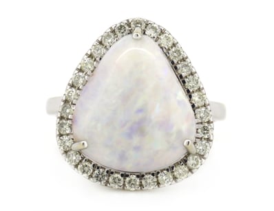 Opal Grandeur (A977) - Lot 2001