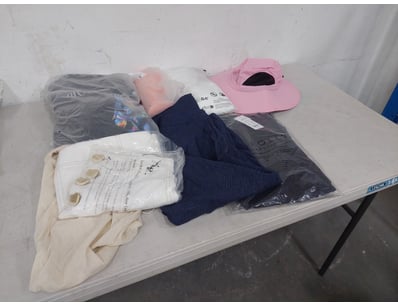 Unclaimed Freight (GCA998) - Lot 1674