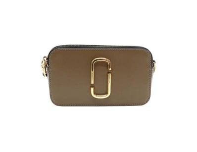 Designer Vault (A1004) - Lot 1022