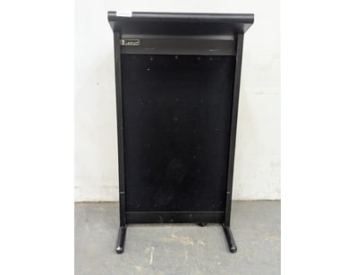 Lectrum lectern, black metal frame

Note: conditio...