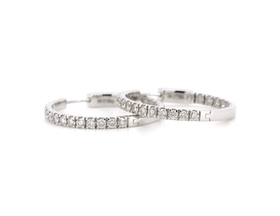 Diamonds Are A Woman's Best Friend (A976) - Lot 2210