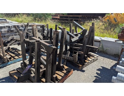 CIVIL CONTRACTORS END OF PROJECT Tomago NSW Pre... - Lot 122