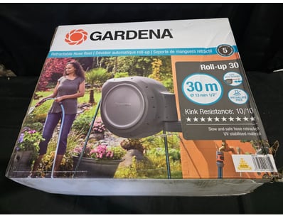 Gardena roll up 30m Retractable hose reel

Note:...