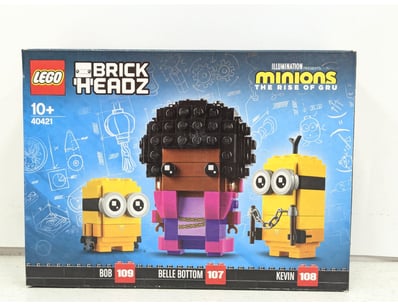 **UNRESERVED** LEGO BrickHeadz 40421

