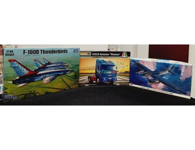 VINTAGE SCALE MODEL AIRCRAFT AND VEHICLE COLLECTIO...