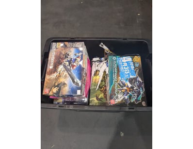 Assorted items including, Gundam Age II Magnum, RG...